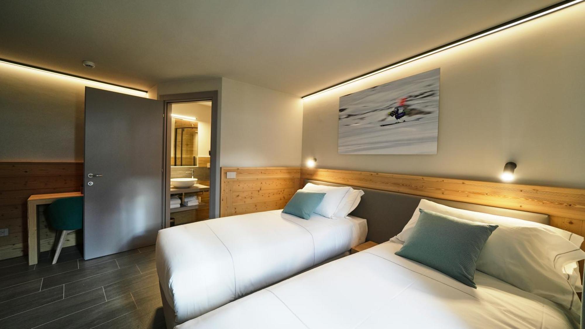 Hotel Perruquet เบรยล์-แชร์วิเนีย ภายนอก รูปภาพ