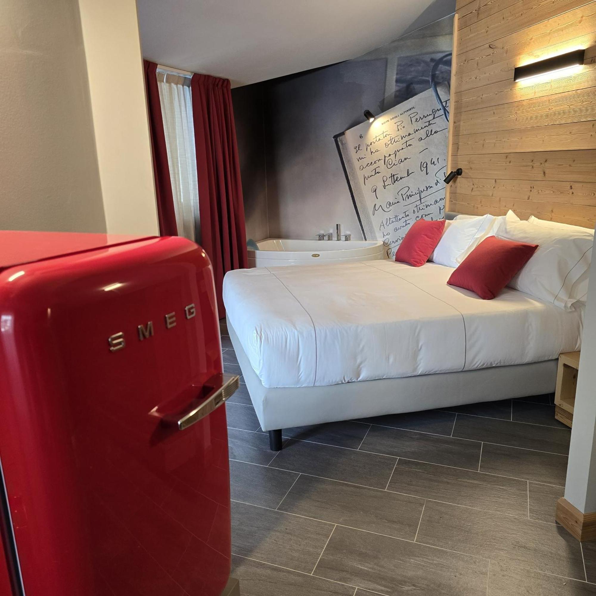 Hotel Perruquet เบรยล์-แชร์วิเนีย ภายนอก รูปภาพ